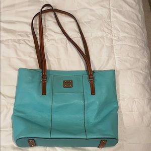 Pebble Grain Small Lexington Shopper - D&B
